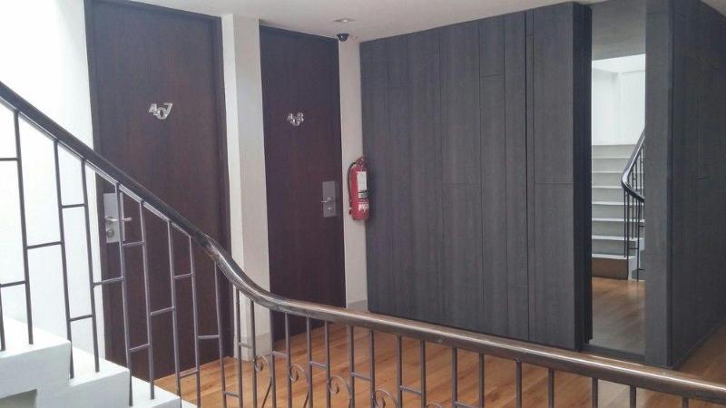 At One Inn Hualampong Бангкок Екстер'єр фото