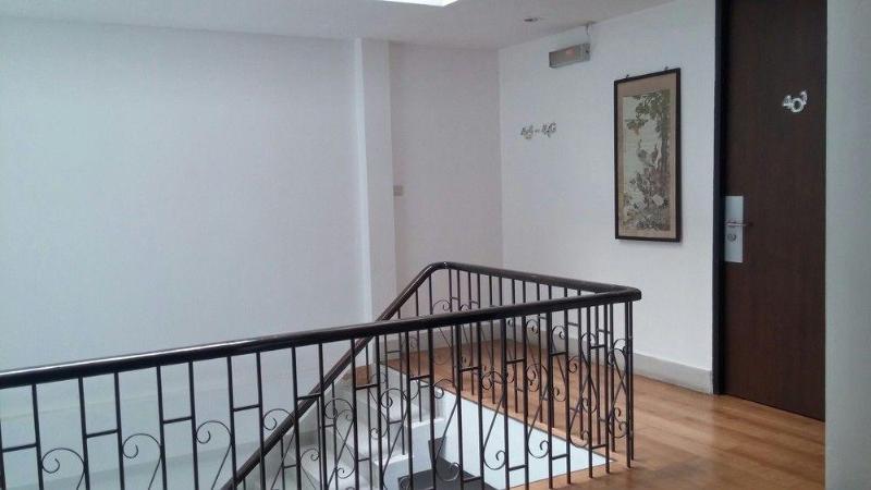 At One Inn Hualampong Бангкок Екстер'єр фото